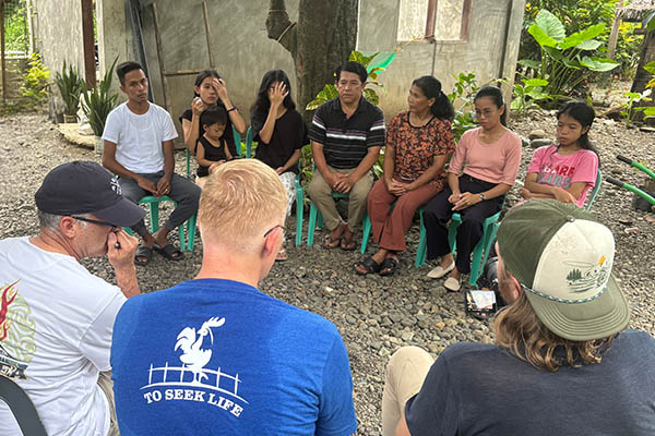 Anggi Family To Seek Life Philippines
